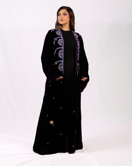 عباية مخمل ياباني شك يدوي