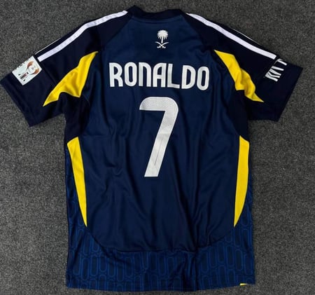 تيشيرت رونالدو نادي النصر الجديد الكحلي 2025