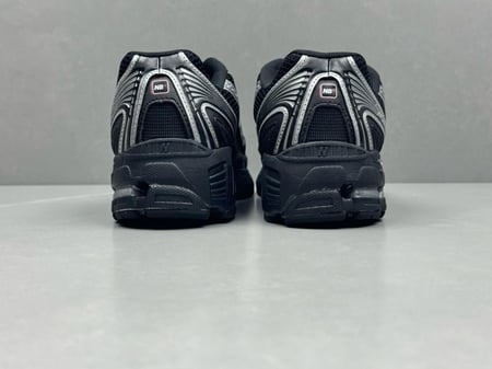 حذاء نيو بالانس - 740