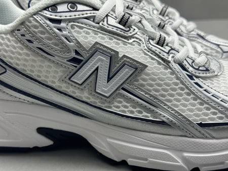 حذاء نيو بالانس - 740