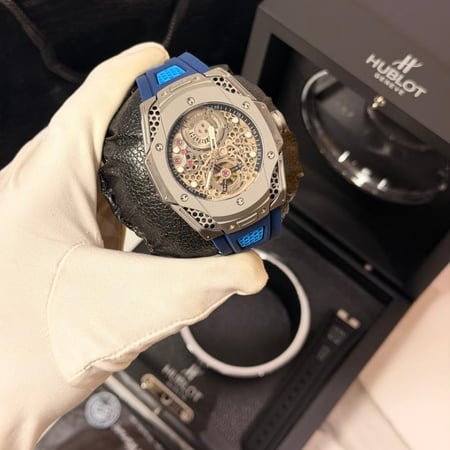 ساعة هوبلت بنق بانق الجديدة