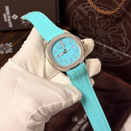 باتك فيليب ( أكواناوت ميرور )