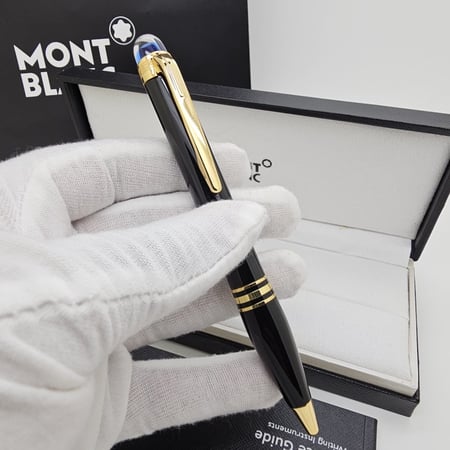 مونت بلانك ستار ووكر الفضاء