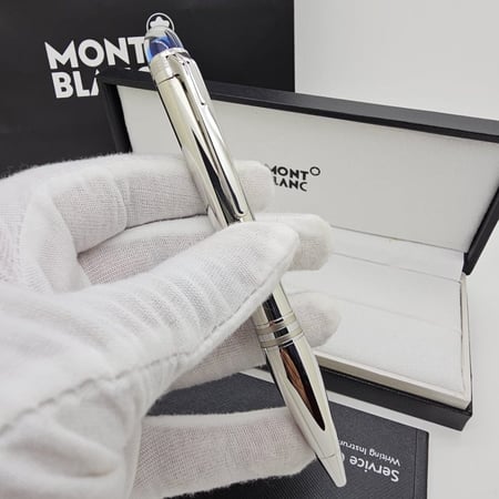 مونت بلانك ستار ووكر الفضاء