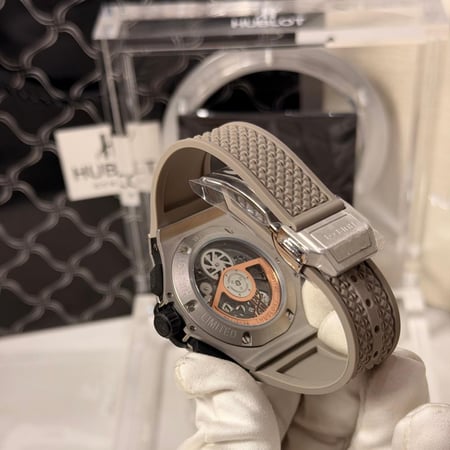 هوبلت ( bing bang )