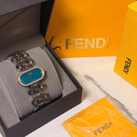 ساعه فندي O’LOCK