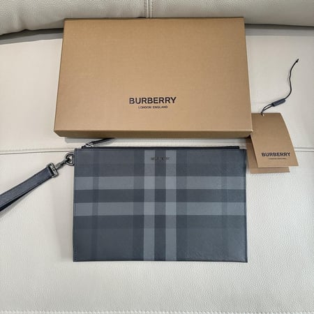 باوتش ماركة  ( بربري  )