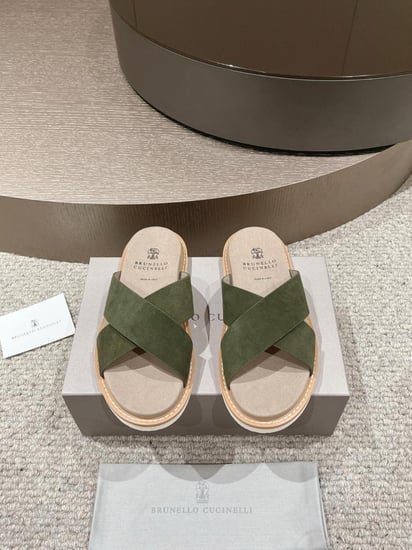 سليبر ماركة ( برونيلو كوتشينيلي )