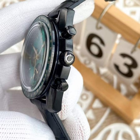 أوميجا سبيد ماستر جلد