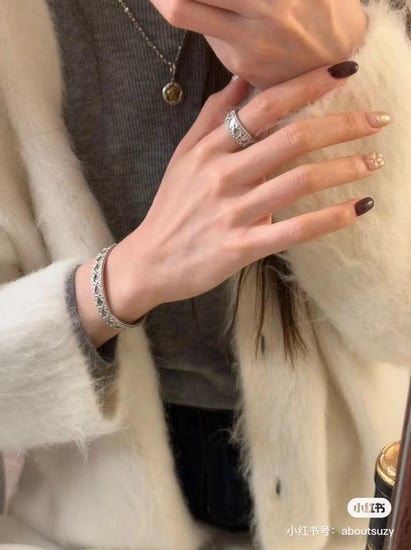 إسوارة ماركة ( DIOR )