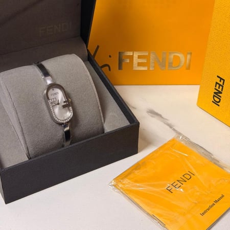 ساعه فندي O’LOCK VERTICAL