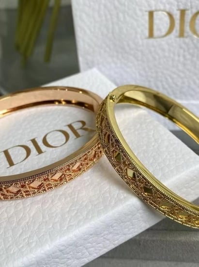 إسوارة ماركة ( DIOR )