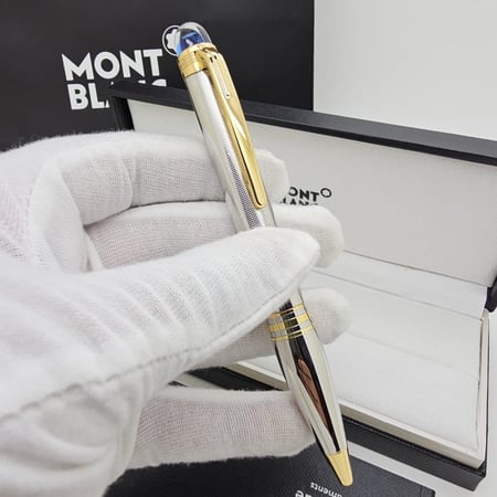 مونت بلانك ستار ووكر الفضاء