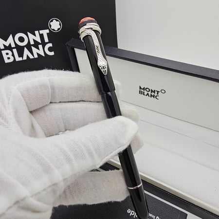 مونت بلانك الثعبان