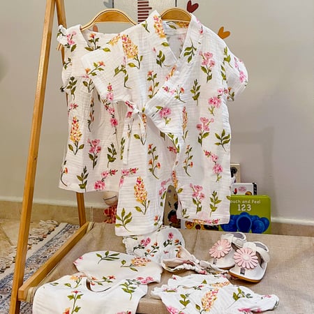 طقم جنى المُزهر