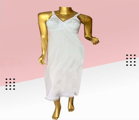 شلحة طويلة بحمالة صدر من الدانتيل 999