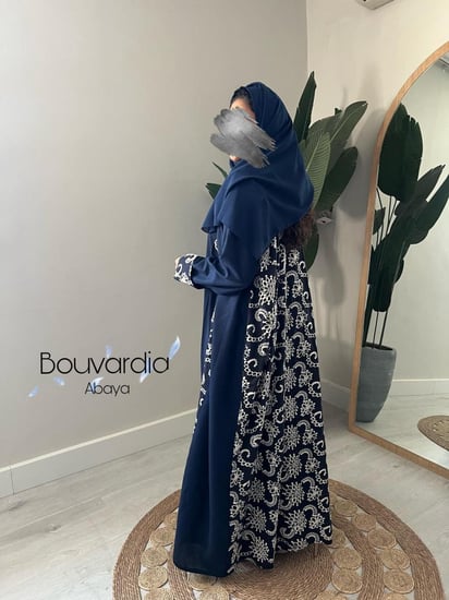 عبايه ركامه  ازرق