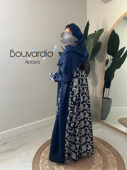 عبايه ركامه  ازرق