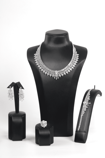 طقم زركون 4 قطع فضي كامل لامع