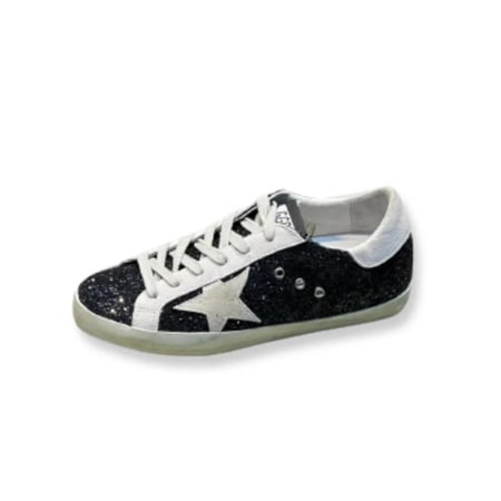 Golden Goose Superstar sneakers