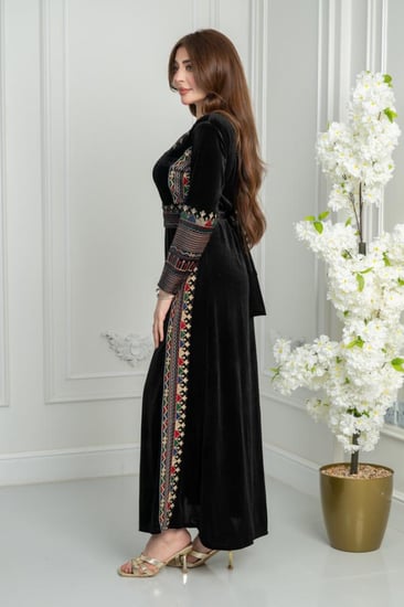 فستان تراثي ريفا خطين