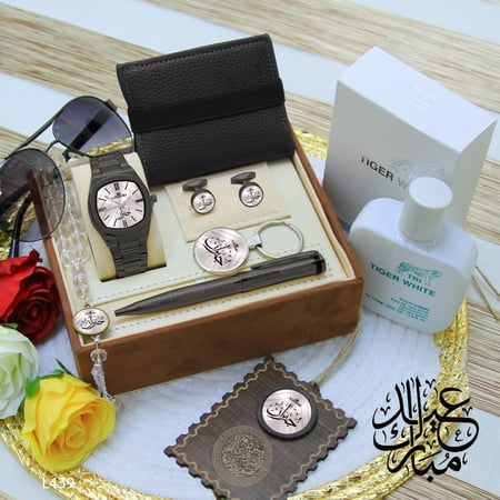 أطقم ساعات رجالية حديثة بتصميم خاص حسب الطلب