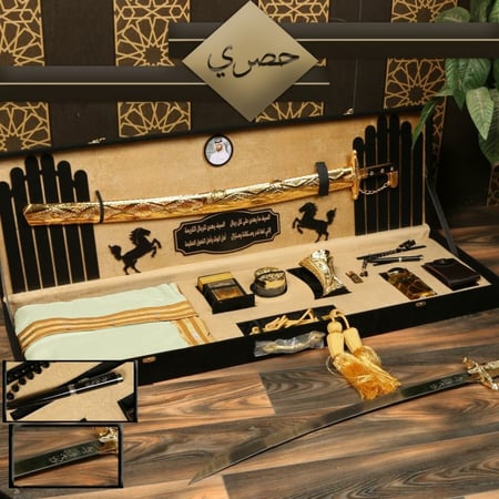 بوكسات ملكية فخمة بمجموعة إكسسوارات رجالية راقية وبتصميم خاص