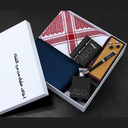 بوكس رجالي راقي يحتوي قماش شتوي مع شماغ وإكسسوارات مميزة