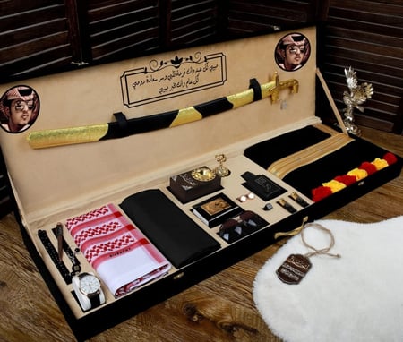 بوكسات رجالي ملكي زواج وتخرج  تصميم حسب الطلب