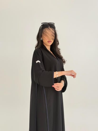 عباية امثال بقماش انترنت كويتي  بتطريز كحلي