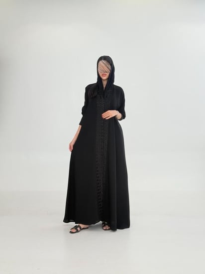 عباية وسين بقماش انترنت بتطريز نجوم كم استرتش اسود