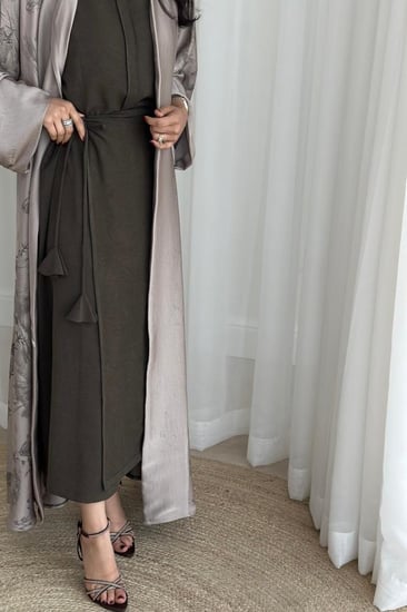 توب مع تنورة