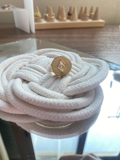 Rajwa ring