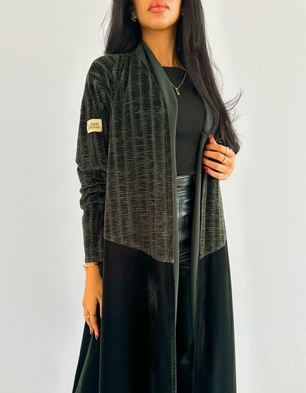 مخمل زيتي ساده مع مخمل شيفون مخطط نص كلوش