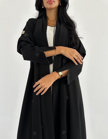 كريب خفيف عملي مطرز زري ياباني كلوش