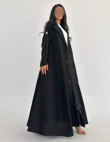 عباية كلوش سوداء