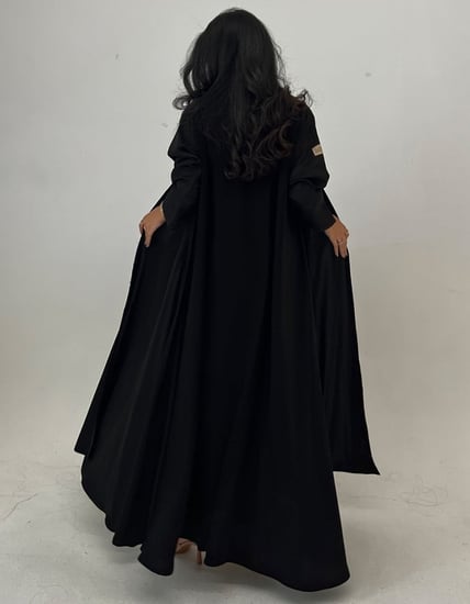 كريب أسود كلوش اكمام مع أكمام جاكار