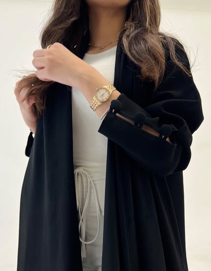 عباية جاكار كلوش أكمام بأزرار