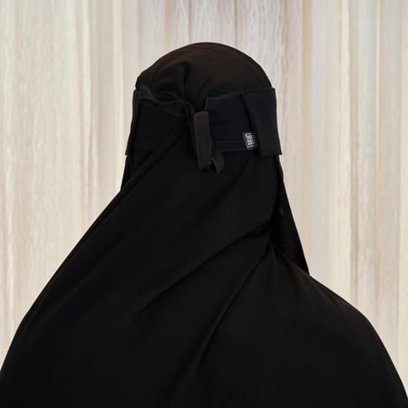 نقاب ملكي بطبقة على العين - مقاس الطول 19 انش (مقاس كبير)