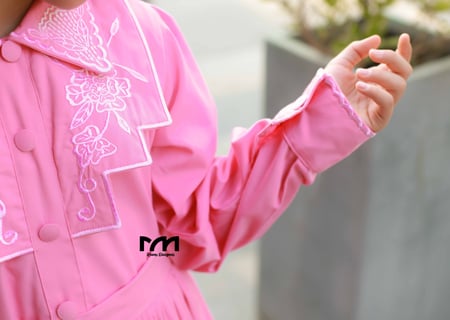 مريول ابتدائي وردي