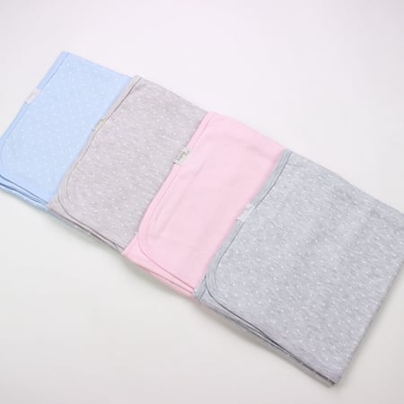 كوافل مواليد بنمط منقط قطنية تسوق الان