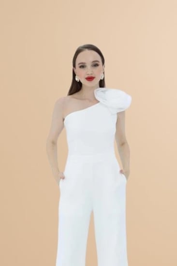 جامبسوت ابيض بكم واحد