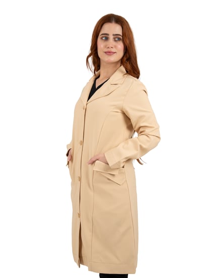 لابكوت نسائي بيج طويل 38 إنش ماجستي بخامة مرنة مقاومة للتجعد