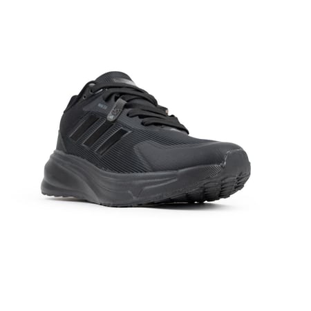 اديداس نسائي