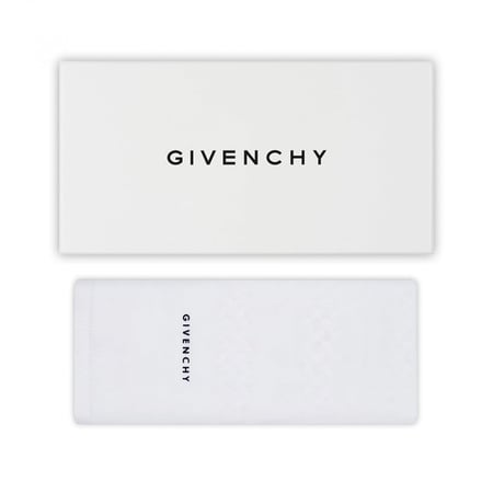 شماغ جيفنشي أبيض 2023 قطن100%