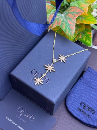 طقم سلسال Opm مع حلق ذهبي