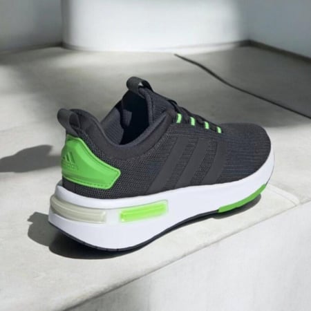 Adidas Racer TR23