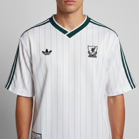 تيشيرت ليفربول خاص بالتدريب