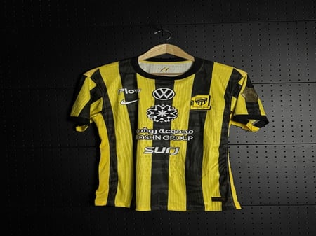 قميص نادي الاتحاد اساسي