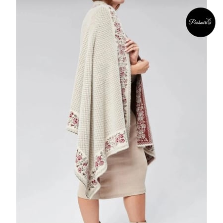 شال فرو أرنب معالج مع صوف كشميري وتركي أرضية سكري معينات صغيرة وزهور أخضر زيتي وعنابي غامق راقي جدًا/ حجم ملكي مقاس 2م× متر natural rabbit fur scarf with Turkish and Kashmiri wool/royal size